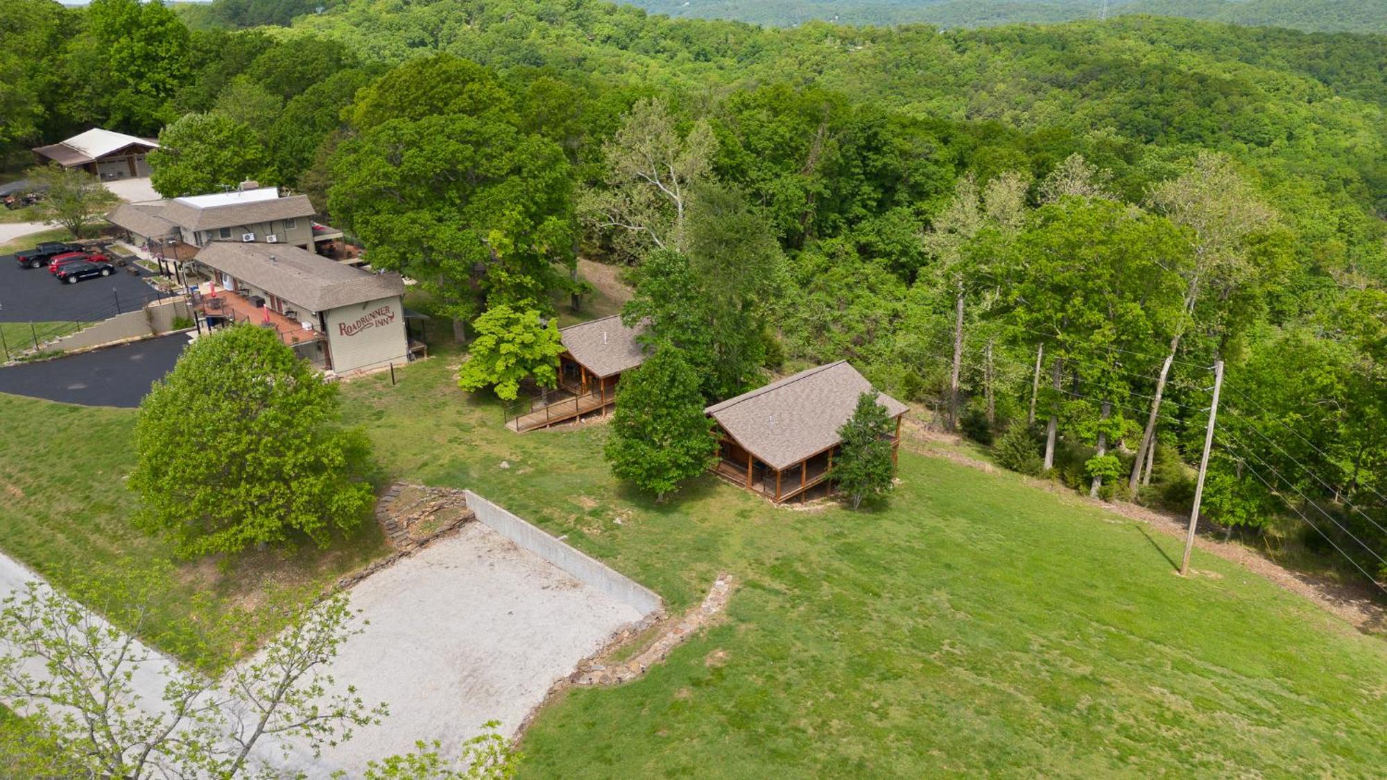 Roadrunner Inn And Log Cabins Eureka Springs Eksteriør bilde