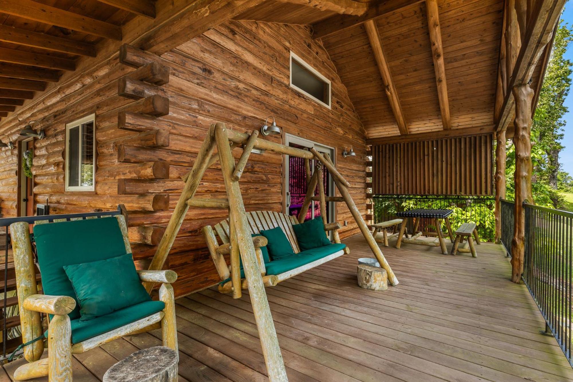 Roadrunner Inn And Log Cabins Eureka Springs Eksteriør bilde